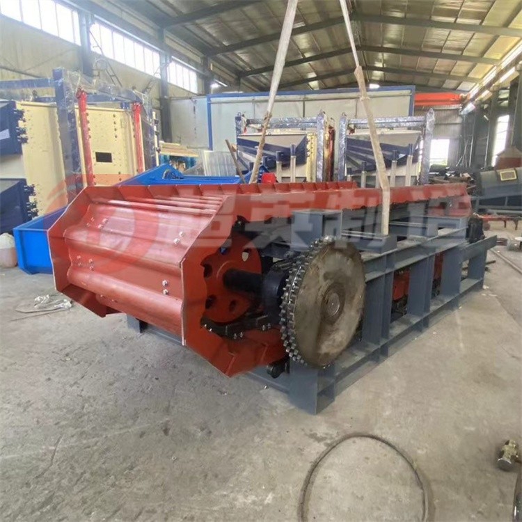 鱗板輸送機(jī) BW2200型板喂機(jī)廠家 煤矸石板式喂料機(jī)