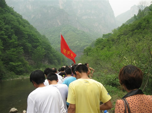 瑞豐機(jī)械員工登山