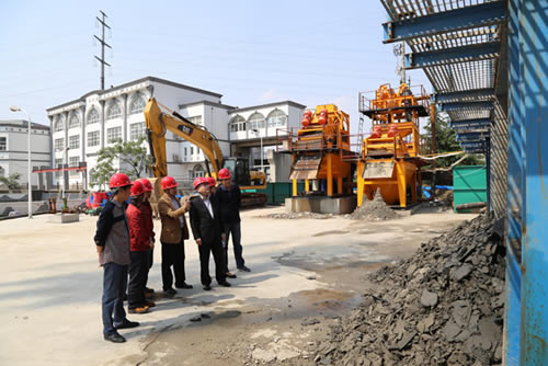 常州市武進區(qū)水務(wù)局至三川德青工程機械清淤項目工地及污泥固化現(xiàn)場考察指導(dǎo)